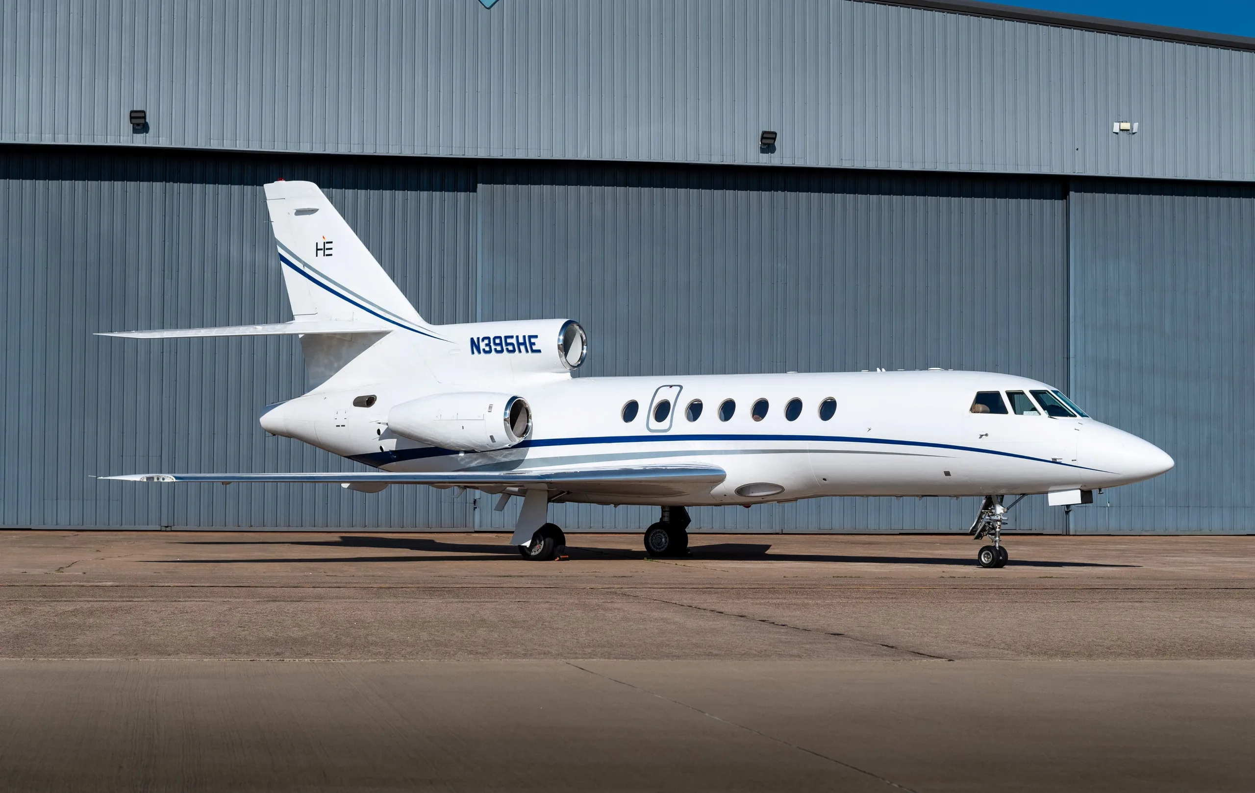 1995 Falcon 50