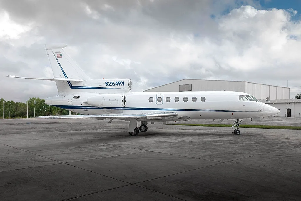 1995 Falcon 50