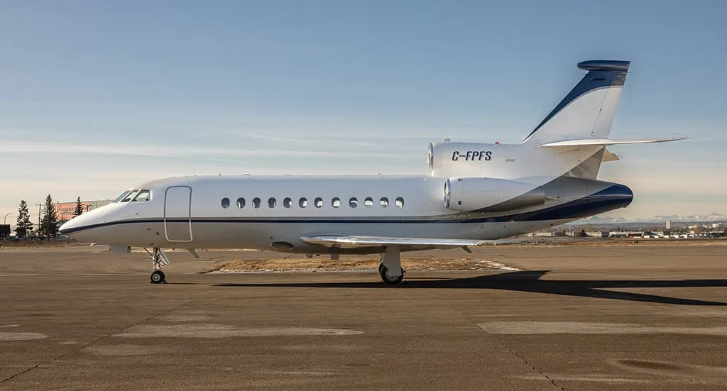 1996 Falcon 900B