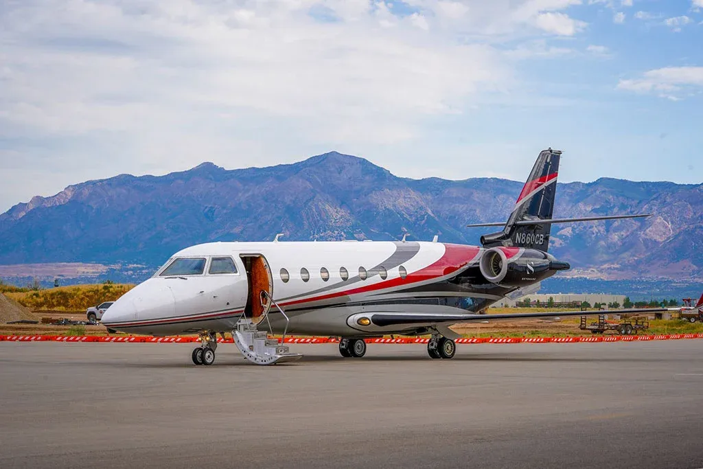 Exterior view of a 2002 Gulfstream G200.
