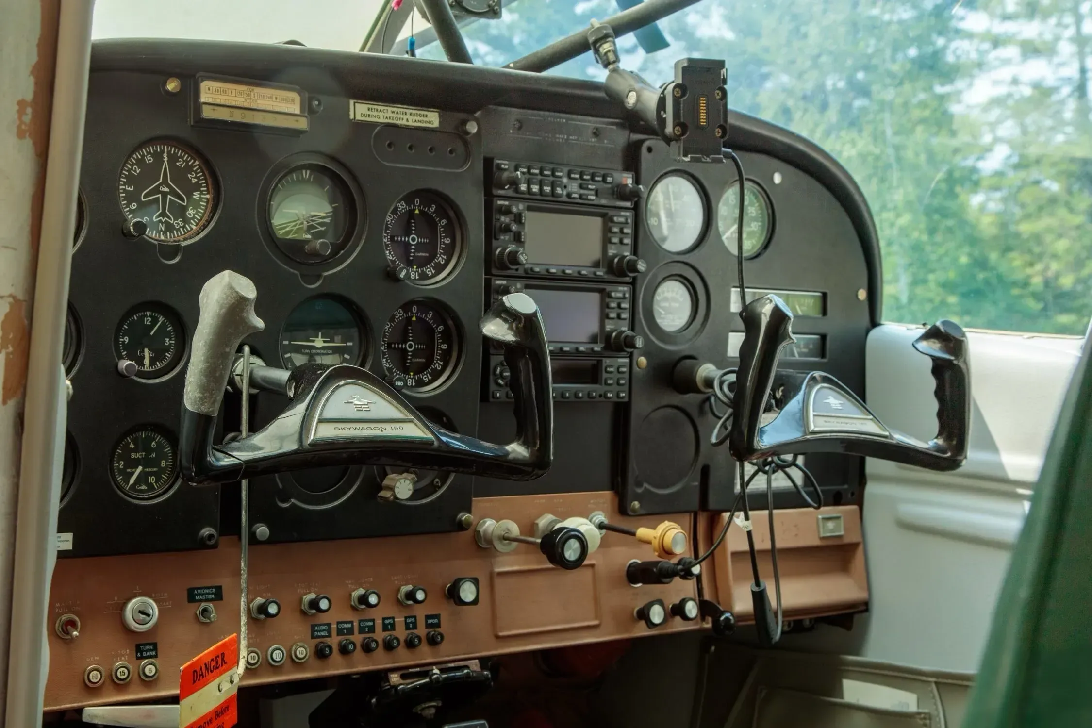 1999 Seawind 3000