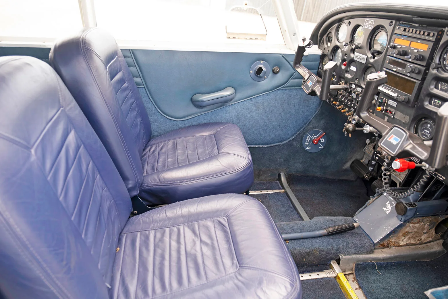 Cabin interior of a 1967 Piper PA-28-140.