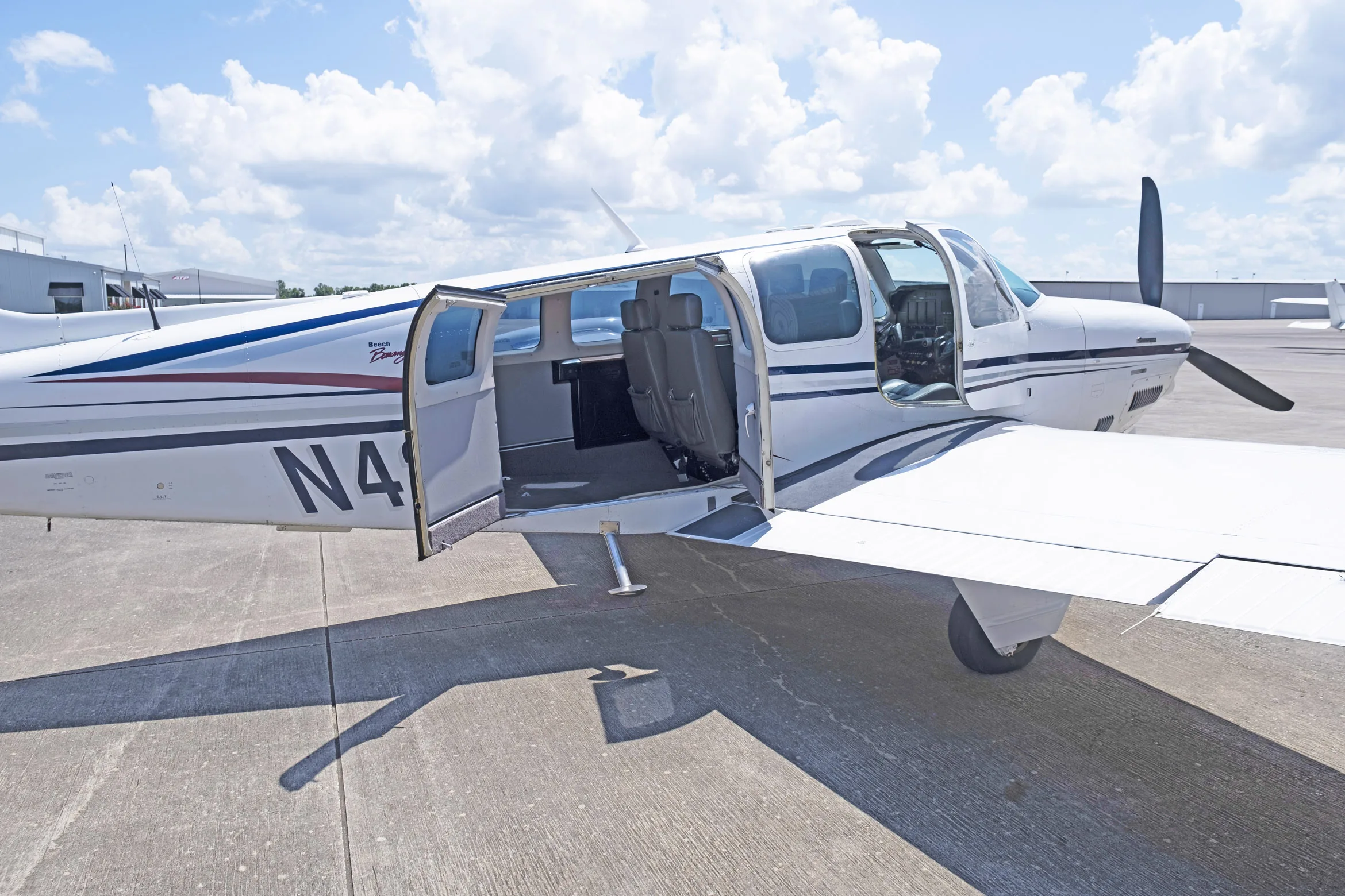 1977 Beech A36 - N4203S