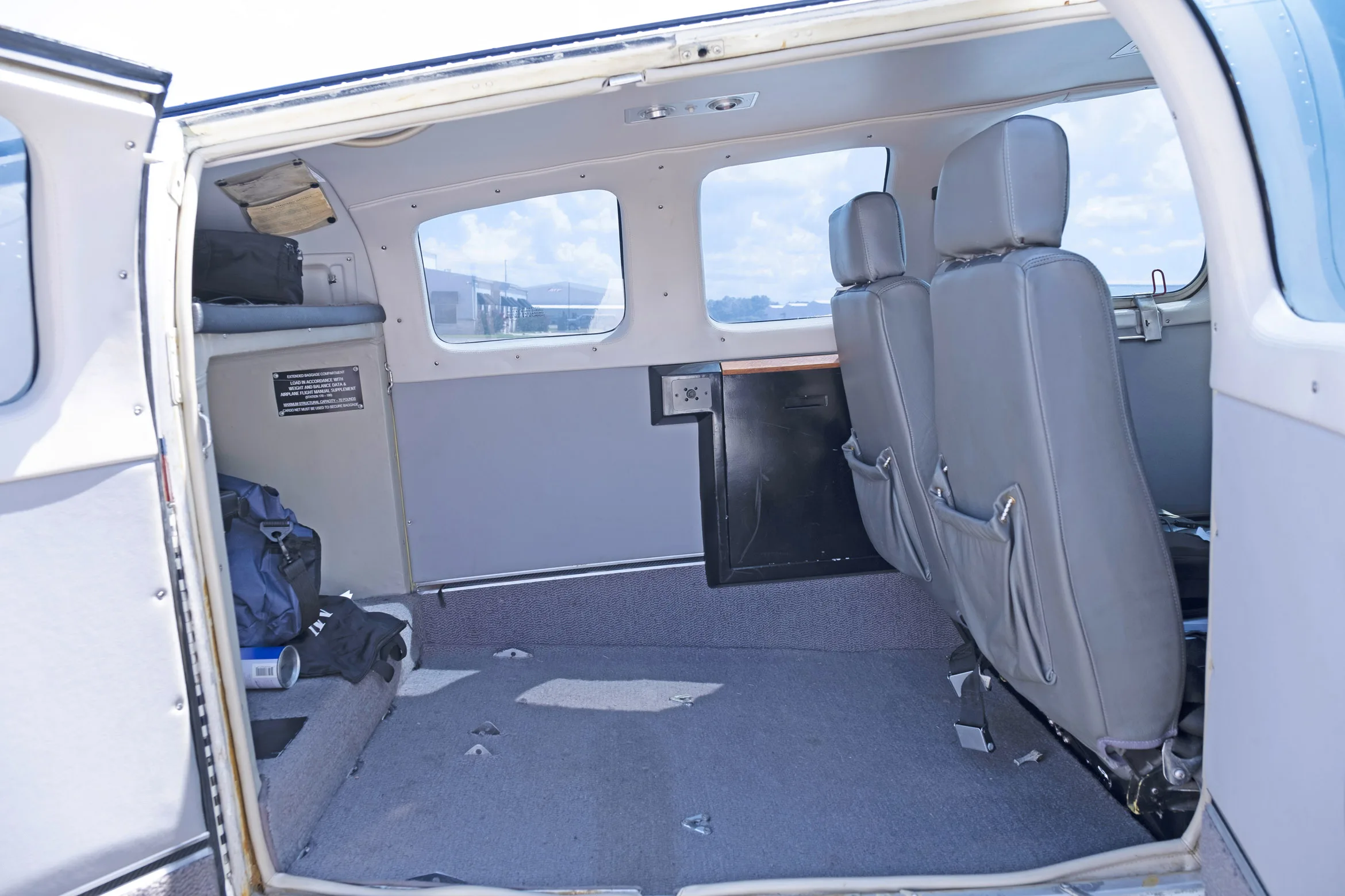 1977 Beech A36 - N4203S