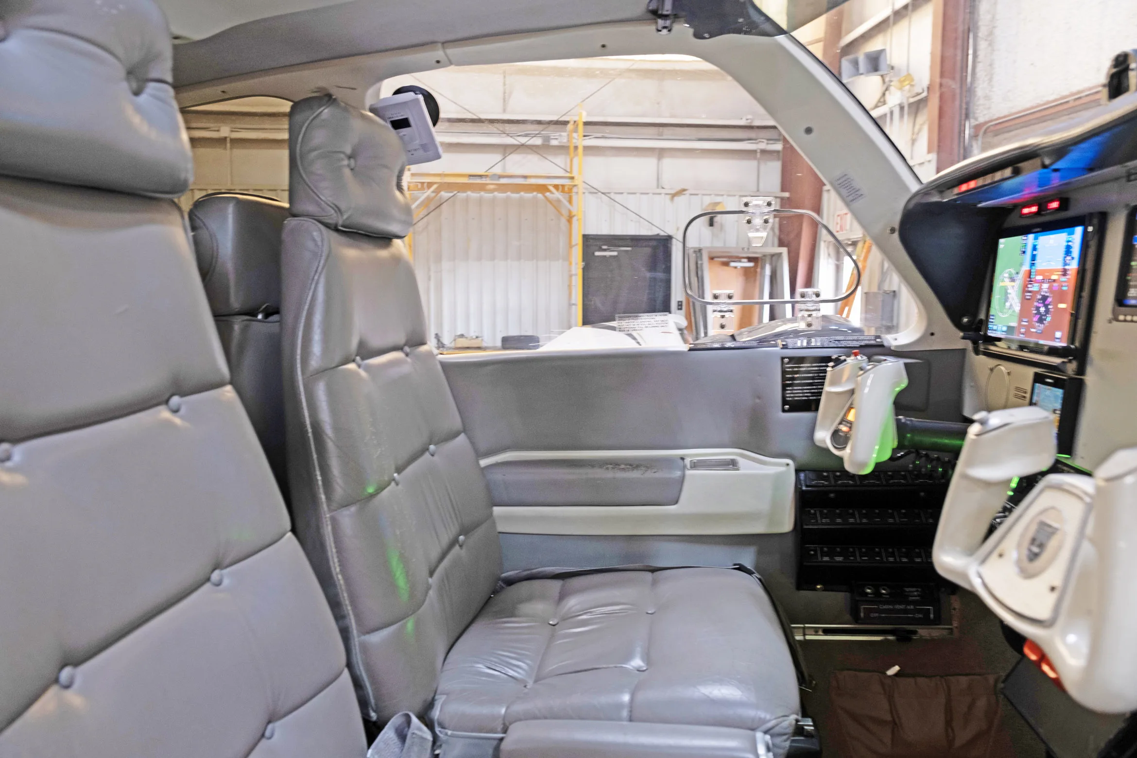 Cabin interior of a 1997 Beechcraft 58.