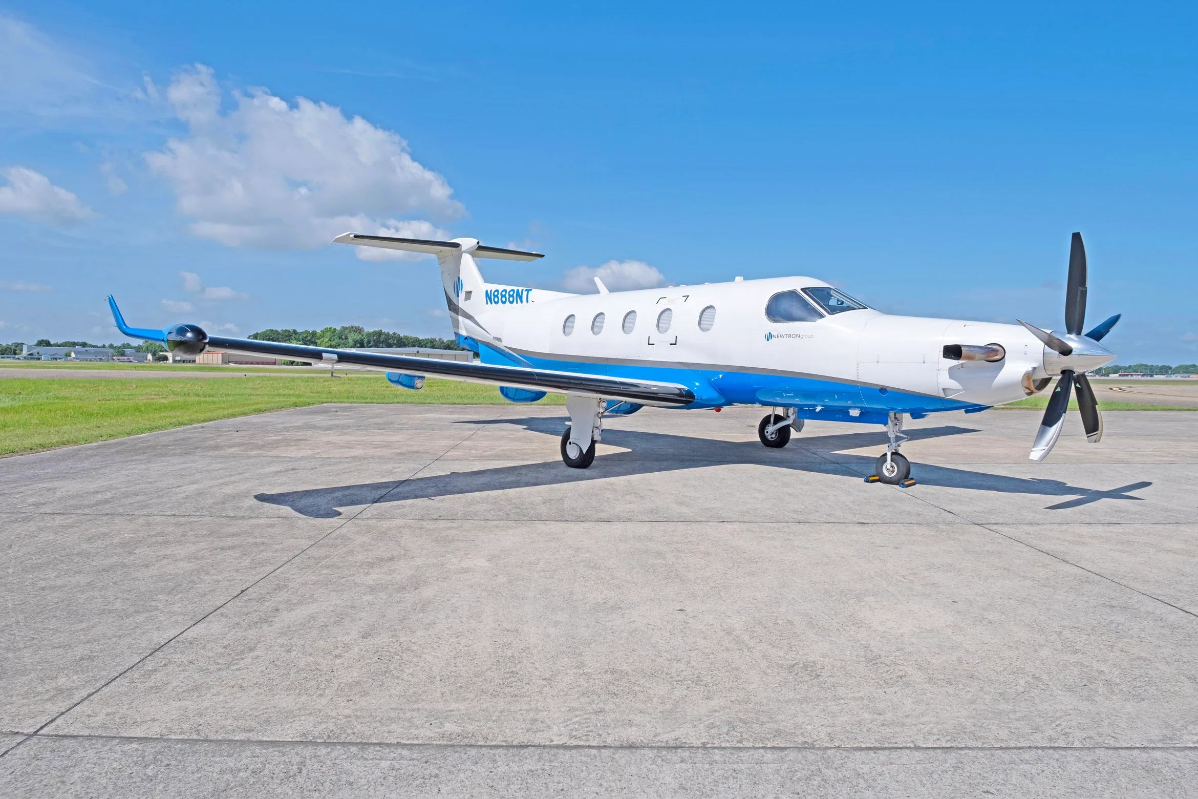 Exterior view of a 2000 Pilatus PC-12/45, N888NT.