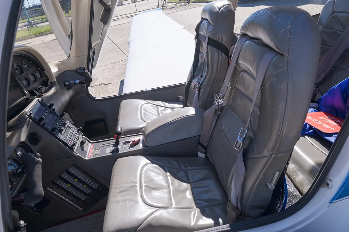 2003 Cirrus SR22 - N565S