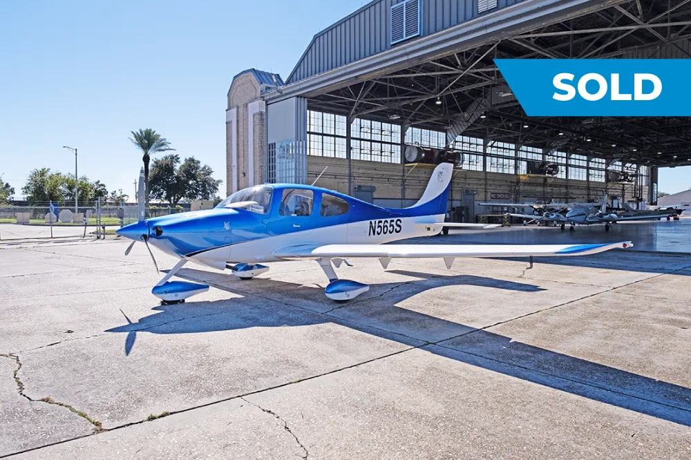 2003 Cirrus SR22 - N565S