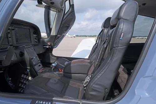 2021 Cirrus SR22-G6 - N870CV