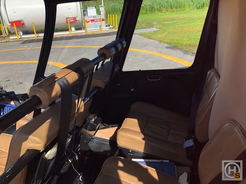 Cabin interior of a 2008 Robinson R44 RAVEN I – GTHM.