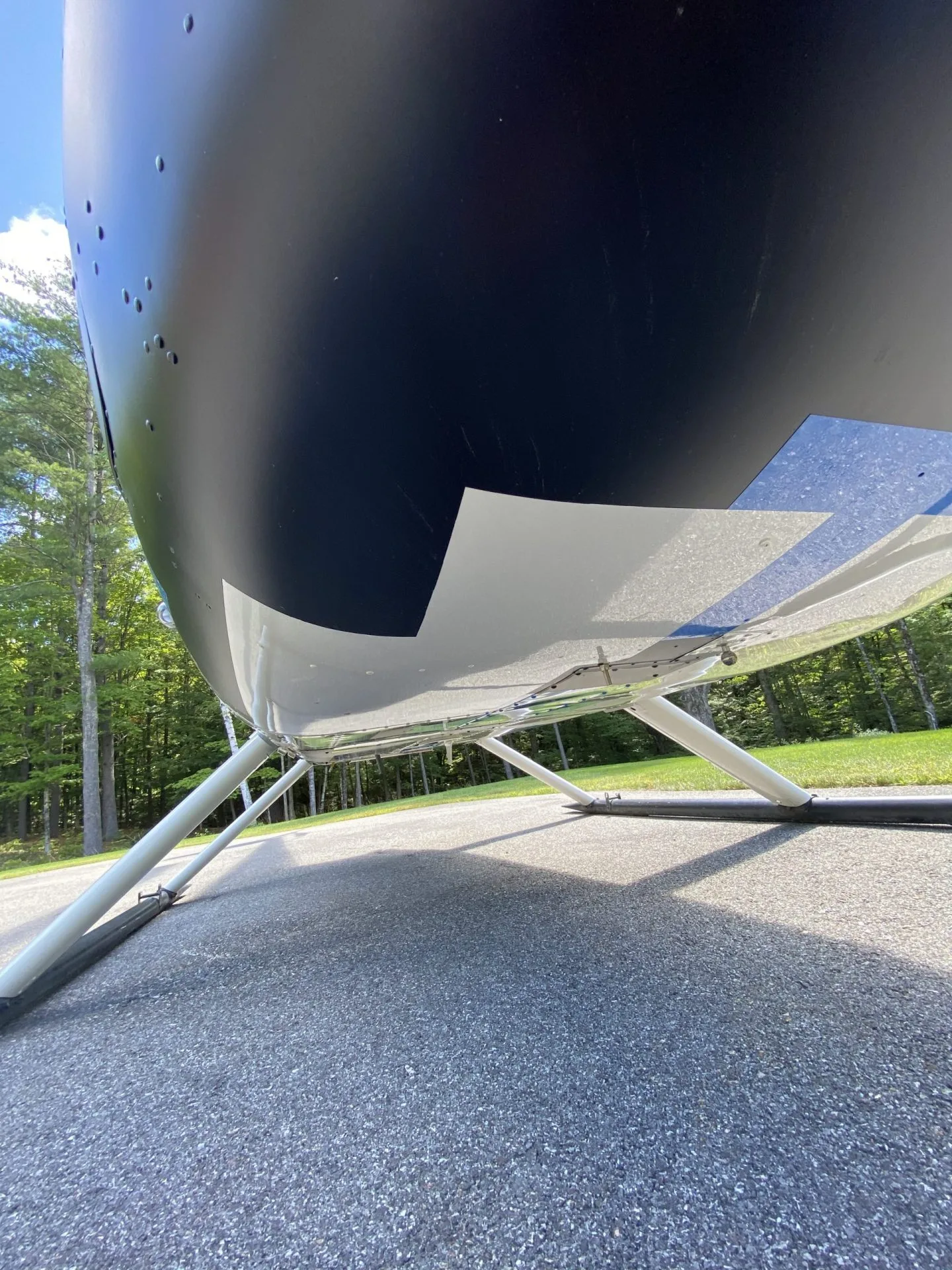 Engine detail of a 2012 Robinson R44 RAVEN II.