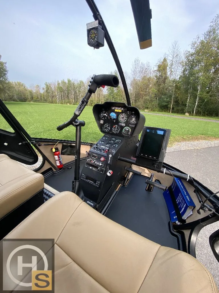 Avionics suite of a 2014 Robinson R66 Turbine 2014.