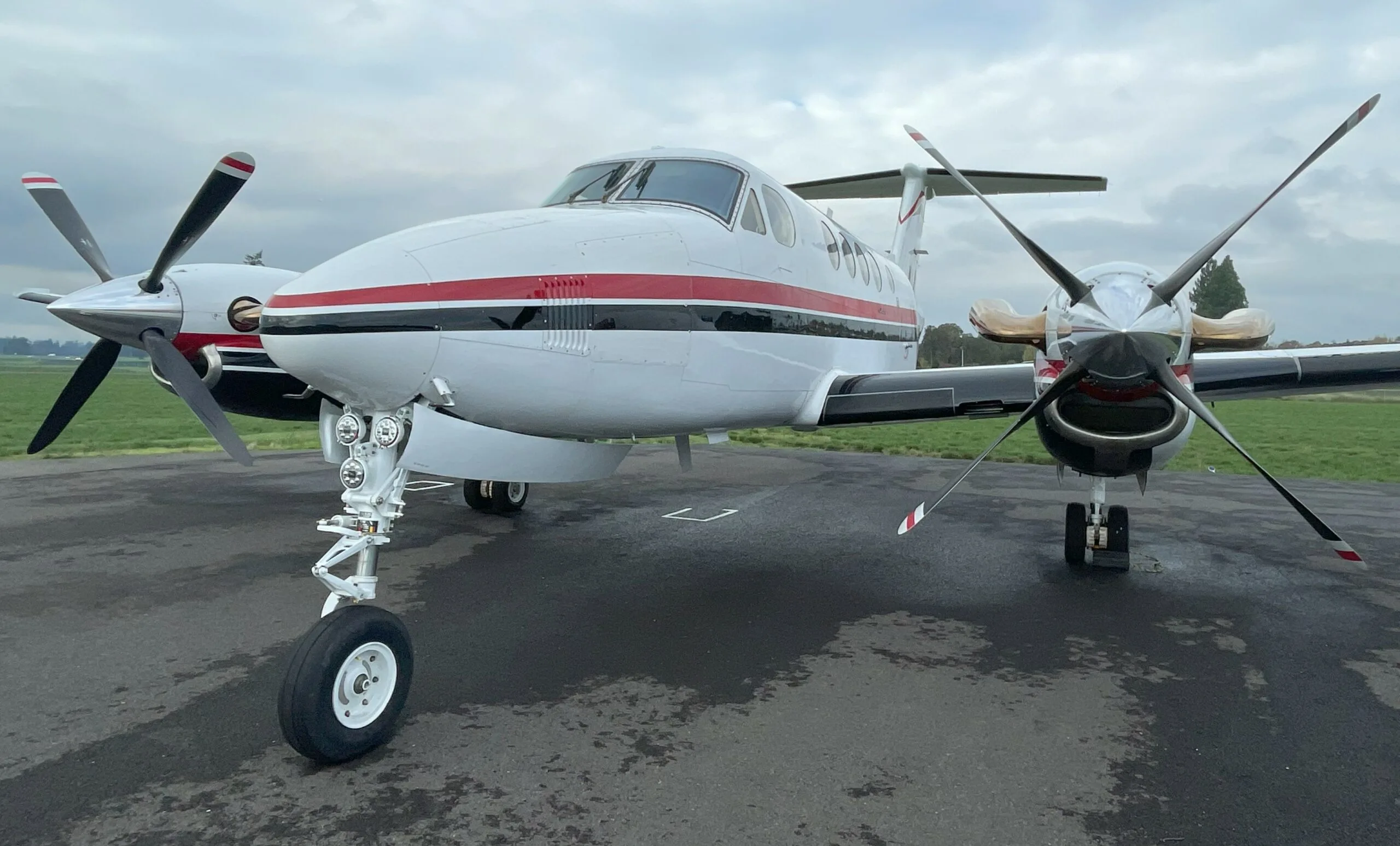 Exterior view of a 1980 Beechcraft King Air 200C.