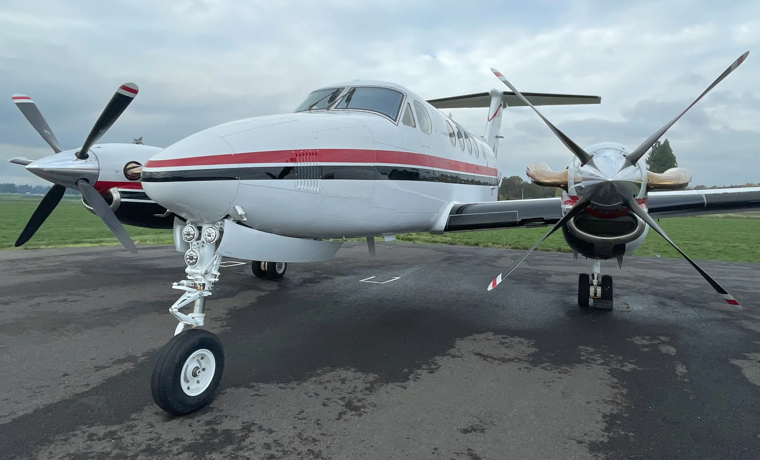 Exterior view of a 1980 Beechcraft King Air 200C.