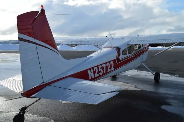 1963 Cessna 180F