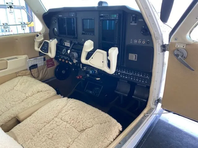 Cabin interior of a 1981 Beechcraft F33A Bonanza.