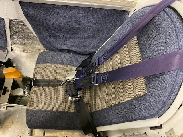 Cabin interior of a 1991 Vans (A&P Built Sieberts John Craig).