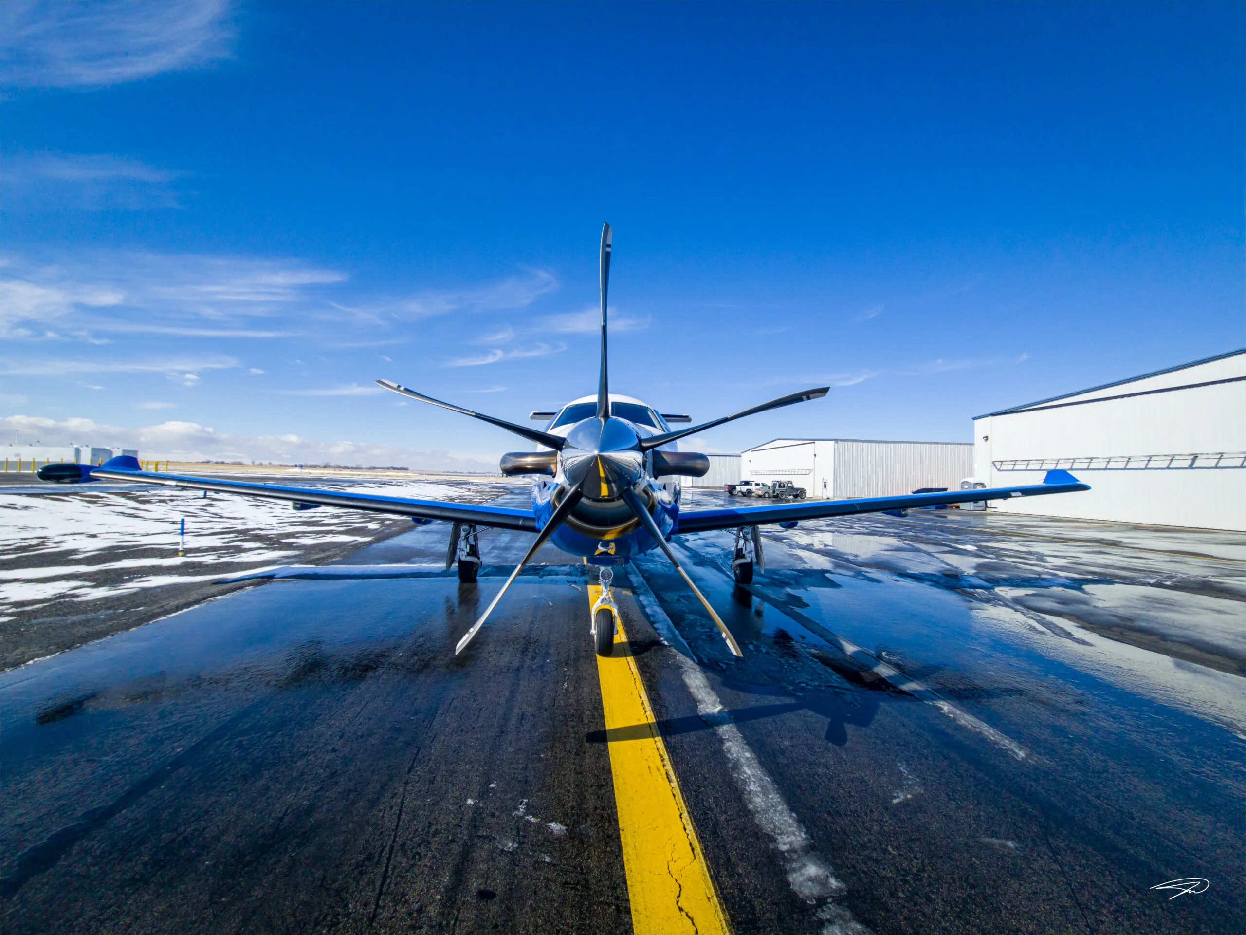 Exterior view of a 2008 Pilatus PC-12/47, N874EB.