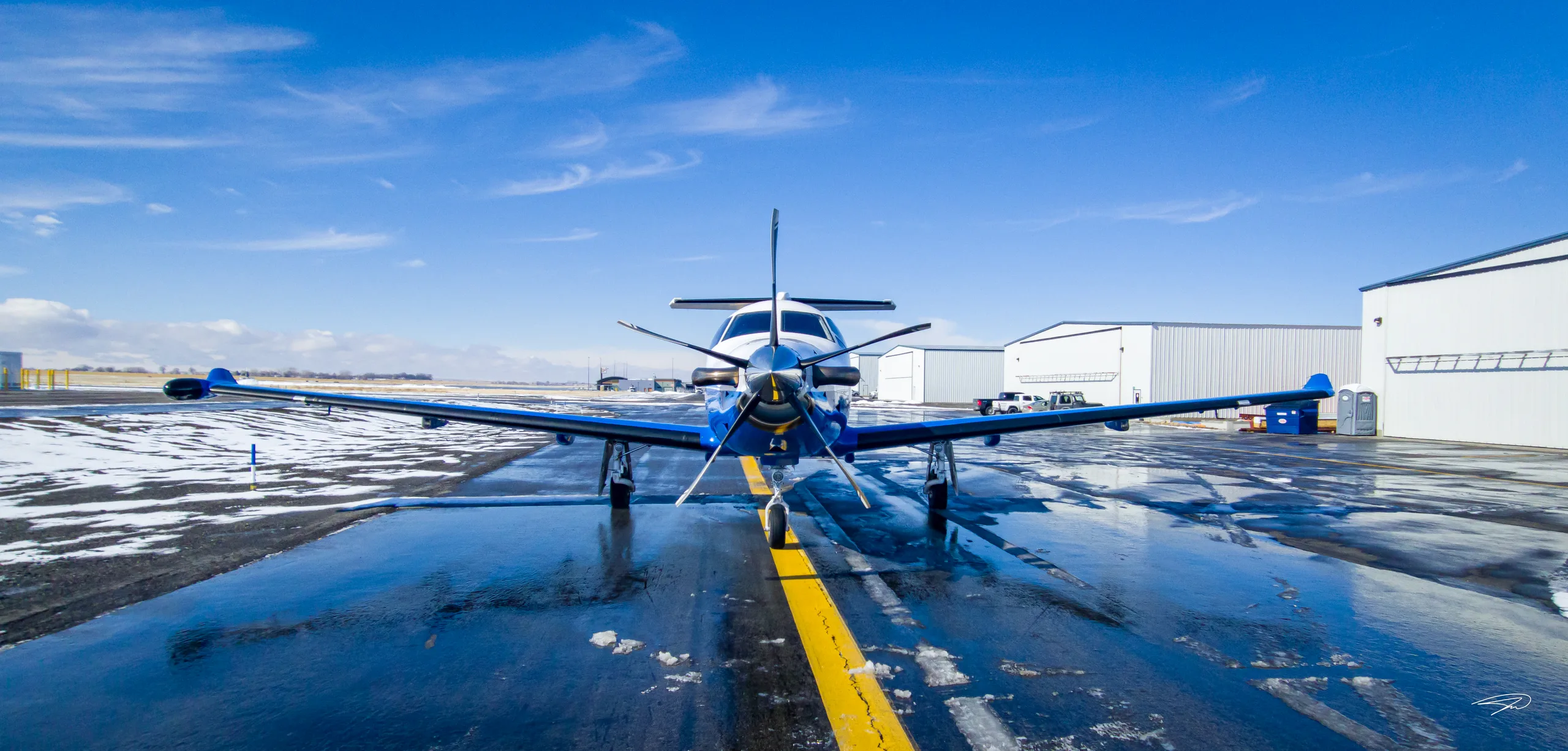 Exterior view of a 2008 Pilatus PC-12/47, N874EB.