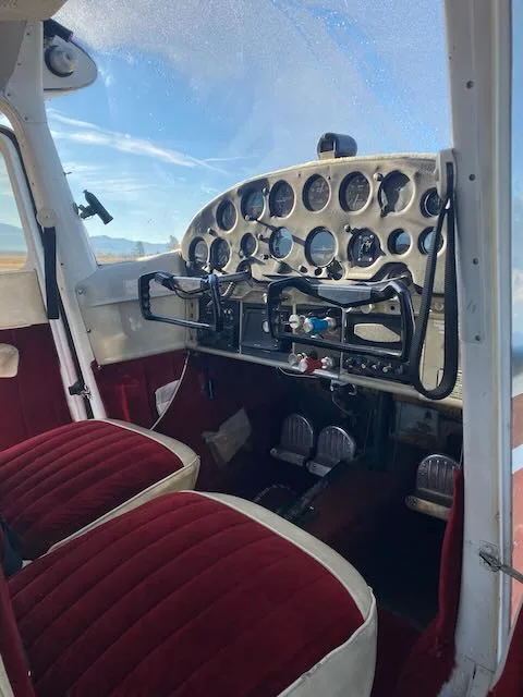 Cessna 182A Skyline