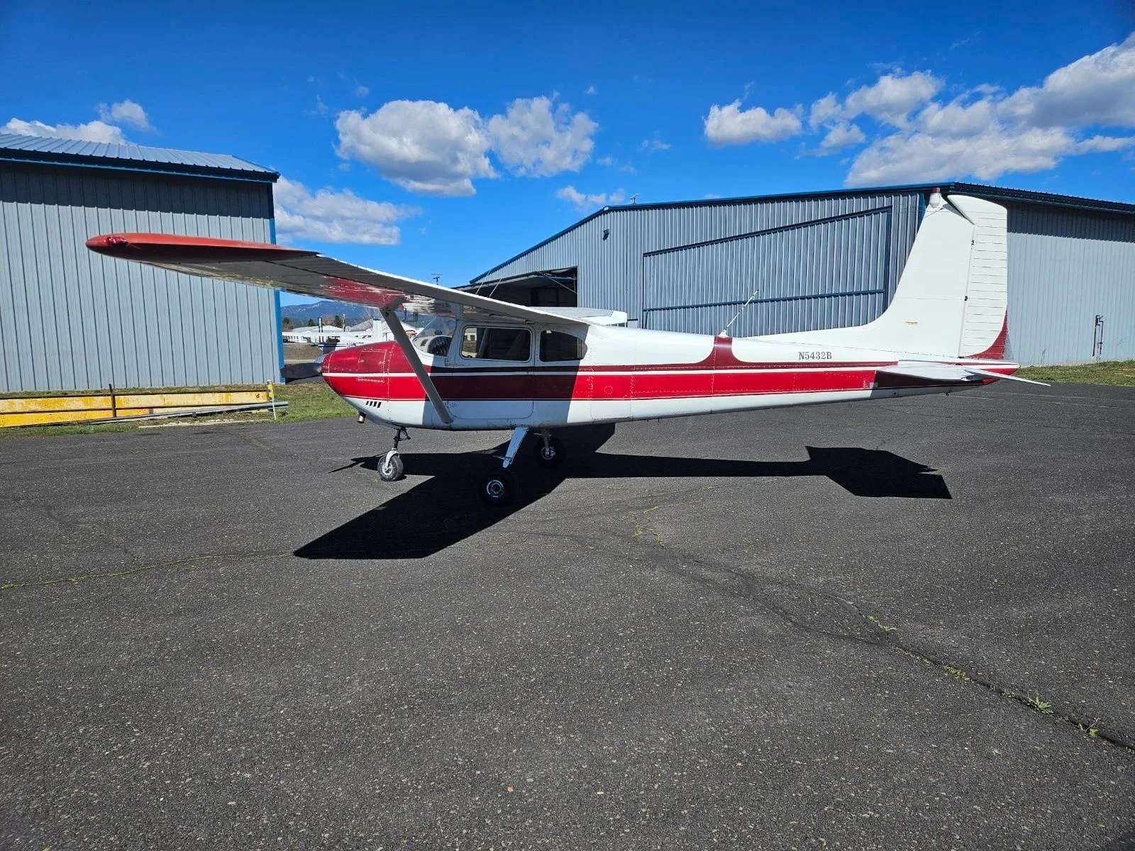 Cessna 182A Skyline