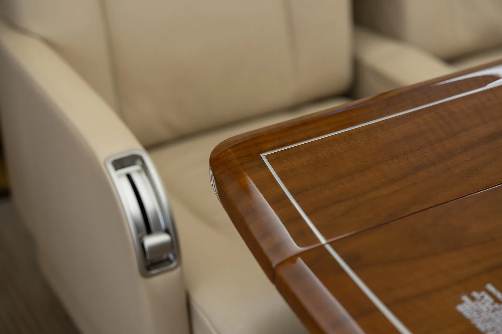 Falcon 2000LX | SN 254