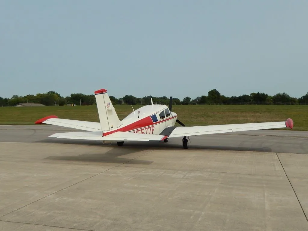 Exterior view of a 1959 Piper Comanche 250- N5577P Aircraft.