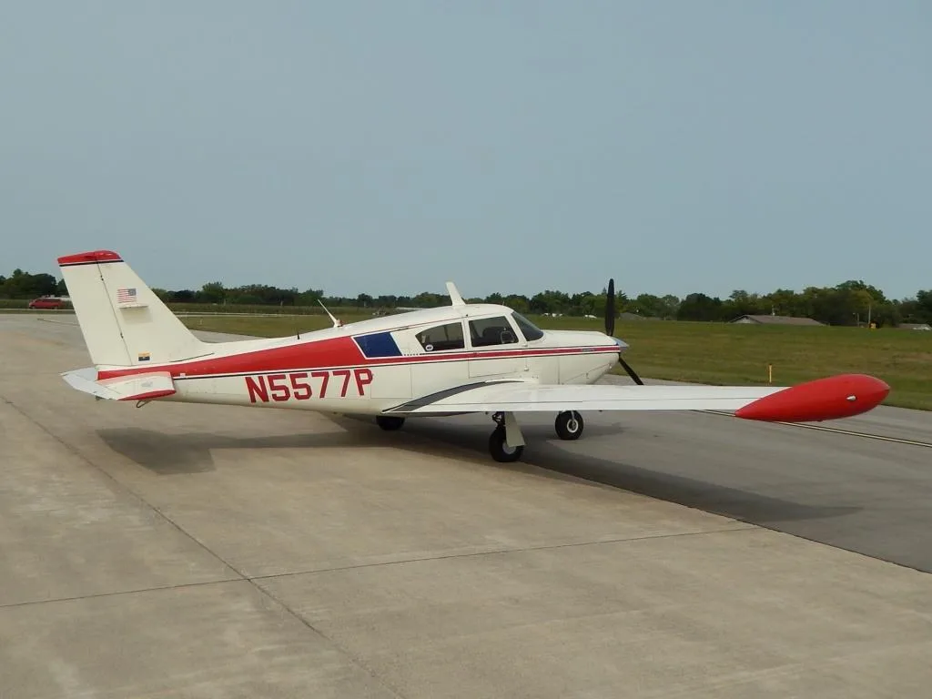 Exterior view of a 1959 Piper Comanche 250- N5577P Aircraft.