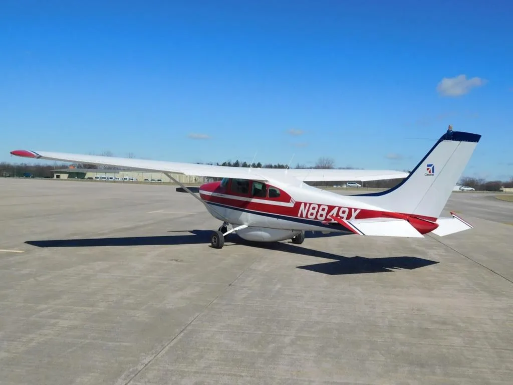Exterior view of a 1961 Cessna 182 - N8849X Aircraft.