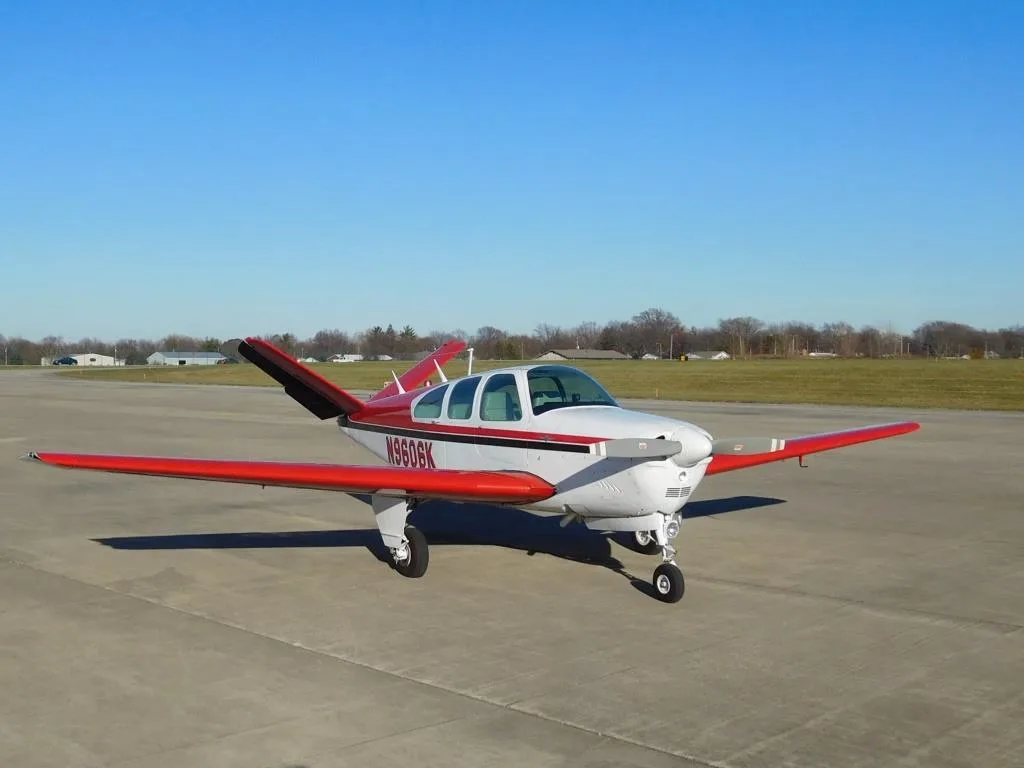 Exterior view of a 1962 Beech P35 - N9606K Aircraft.