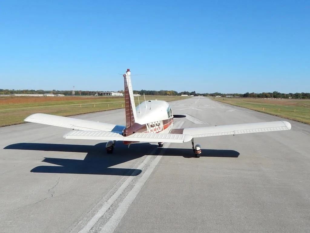 Exterior view of a 1962 Piper Cherokee 160- N5263W Aircraft.