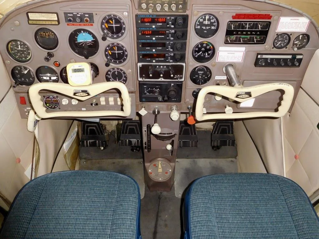 Cockpit and instrument panel of a 1964 Cessna 182 - N2461R Aircraft.