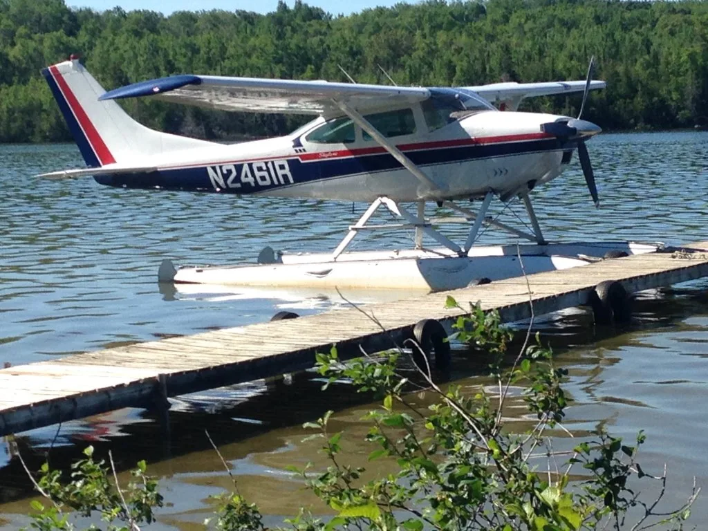 1964 Cessna 182 - N2461R Aircraft For Sale - Indy Air Sales
