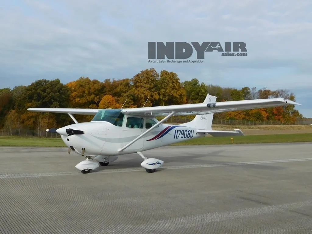 Exterior view of a 1965 Cessna 172 - N7908U Aircraft.