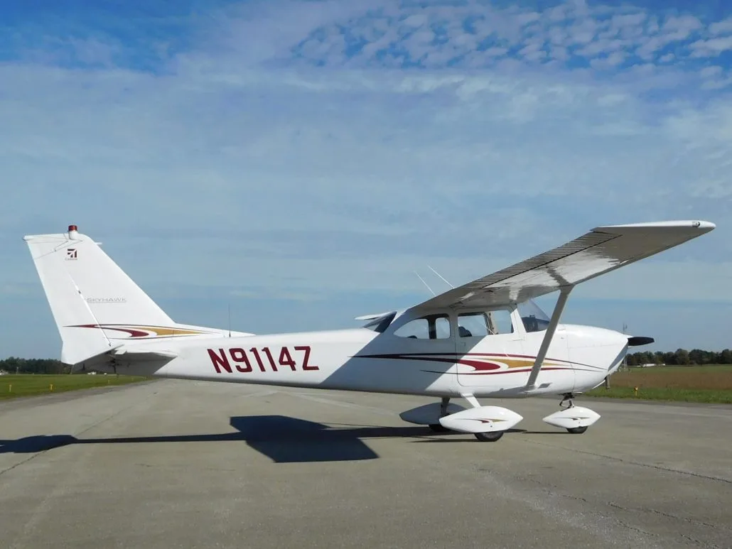 Exterior view of a 1965 Cessna 172 - N9114Z Aircraft.
