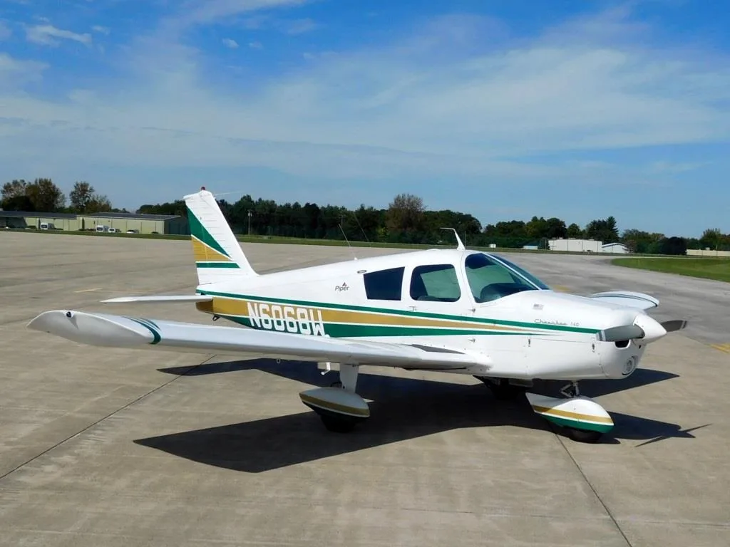 Exterior view of a 1965 Piper Cherokee 140 - N6068W Aircraft.