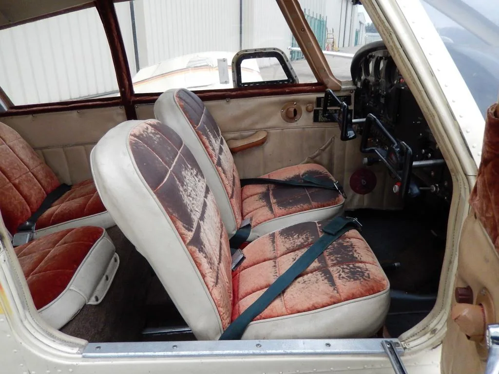 Cabin interior of a 1966 Piper Cherokee 140- N6391R Aircraft.