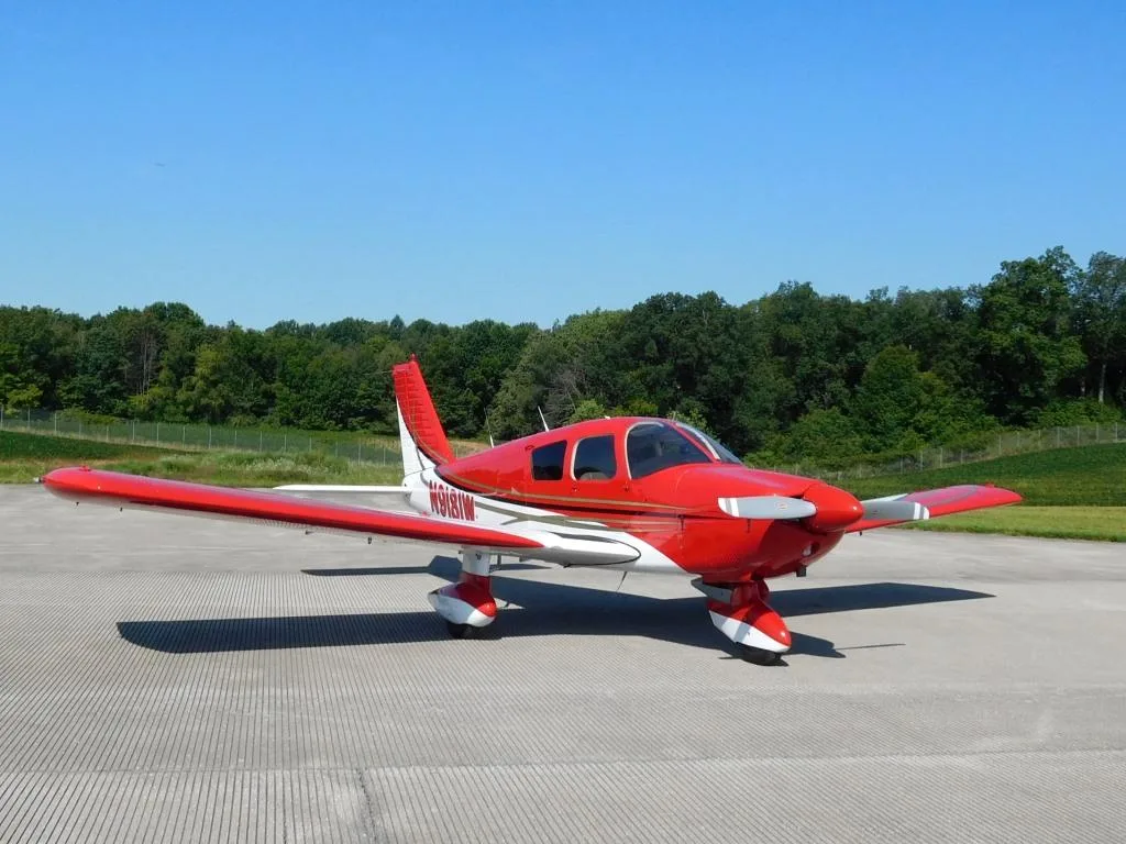 Exterior view of a 1966 Piper Cherokee 235 - N9181W Aircraft.