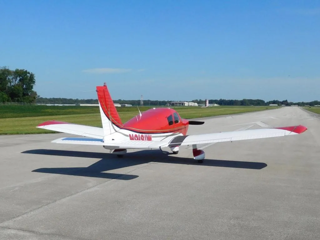 Exterior view of a 1966 Piper Cherokee 235 - N9181W Aircraft.