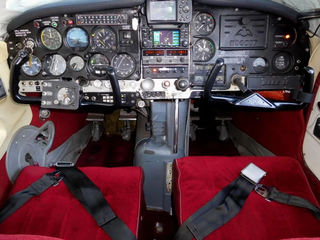 Cockpit and instrument panel of a 1967 Mooney M20C - N2933L Aircraft.