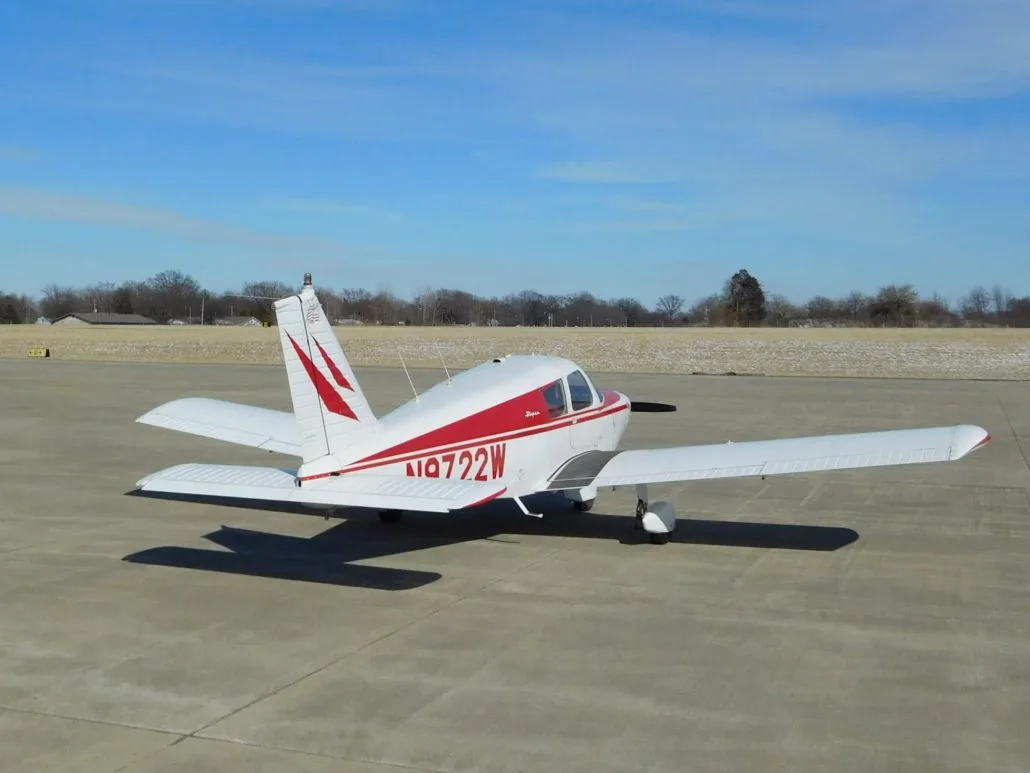 Exterior view of a 1967 Piper Cherokee 140 160HP - N9722W Aircraft.