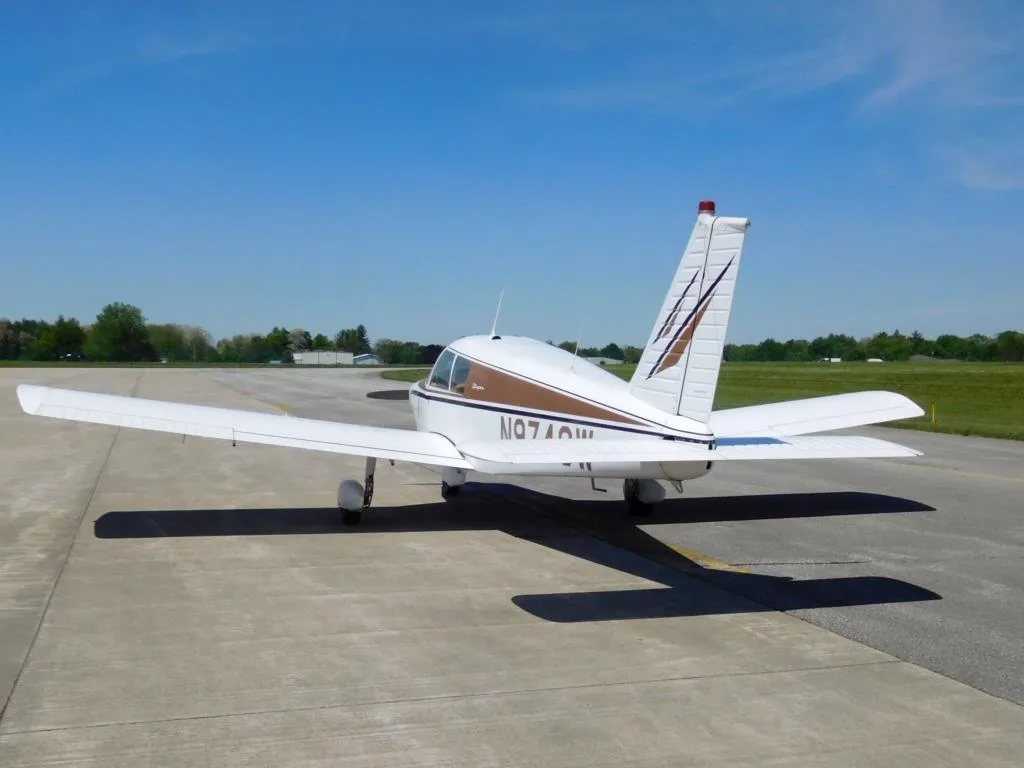 Exterior view of a 1967 Piper Cherokee 140 - N9746W Aircraft.