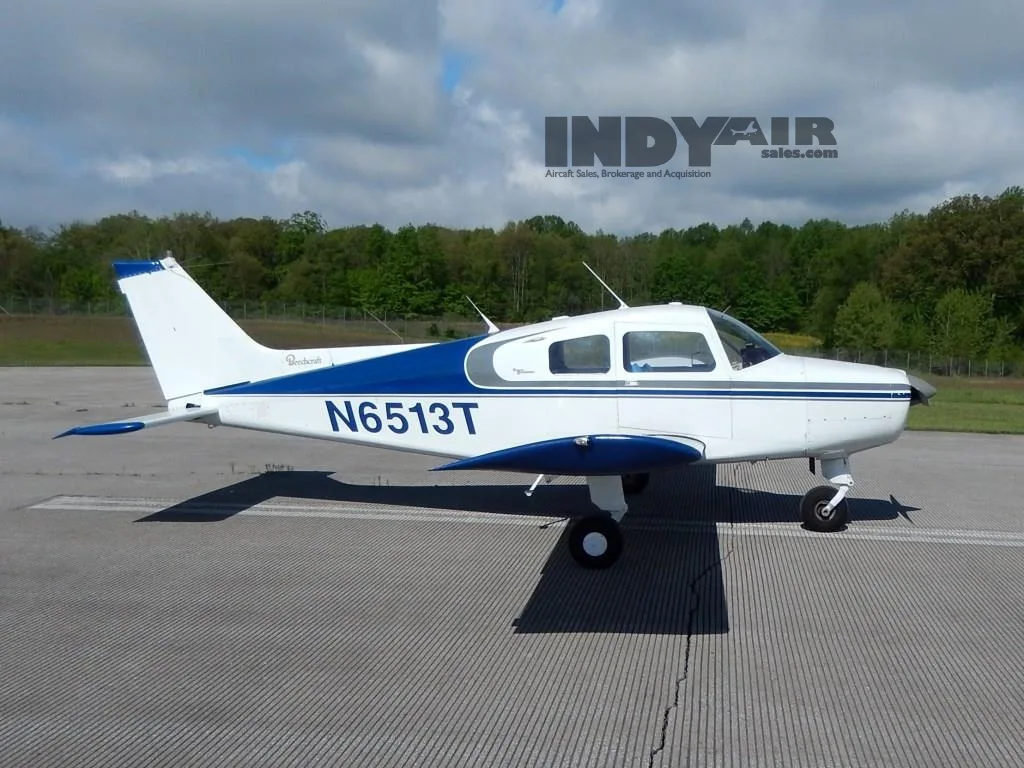 Exterior view of a 1968 Beech Sport III- N6513T Aircraft.
