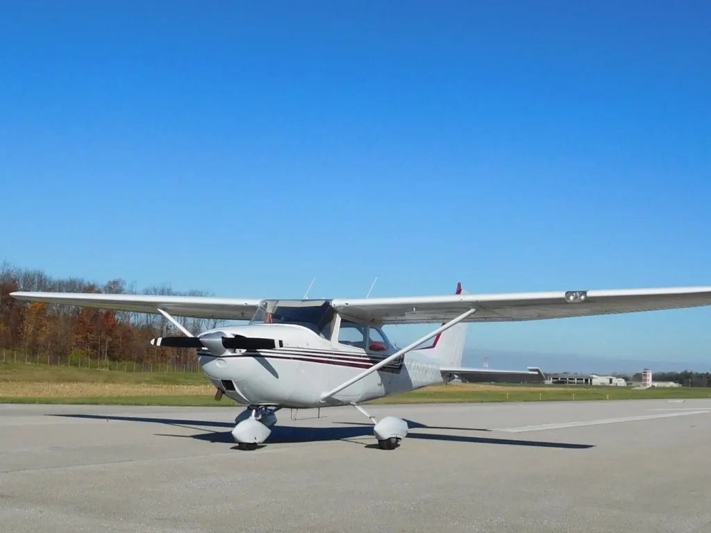 Exterior view of a 1968 Cessna 172 - N46030 Aircraft.