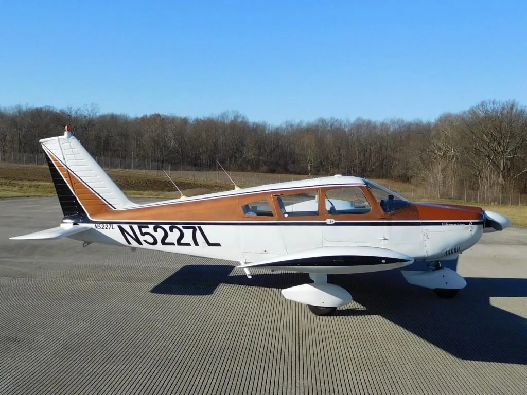 Exterior view of a 1968 Piper Cherokee 180 - N5227L Aircraft.