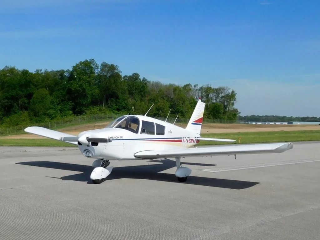 Exterior view of a 1969 Piper Cherokee 140 - N8175N Aircraft.