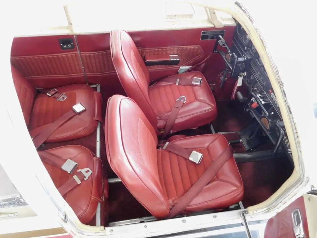 Cabin interior of a 1970 Piper Cherokee 140 - N5872U Aircraft.