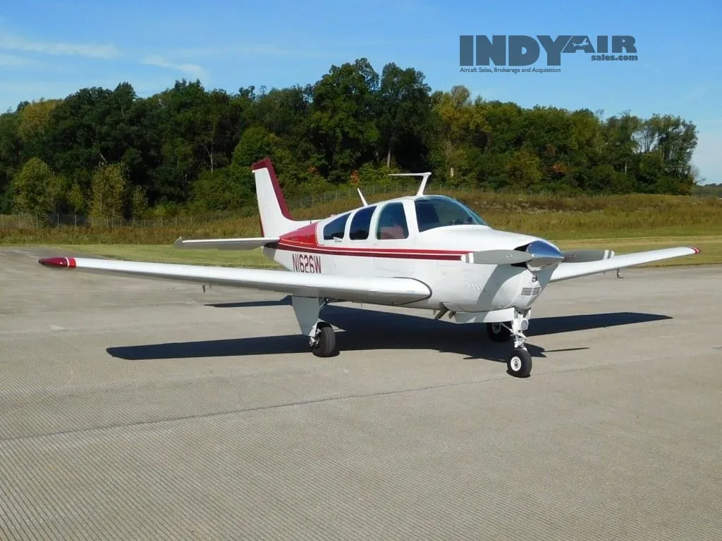 Exterior view of a 1972 Beech G33 Bonanza - N1626W Aircraft.