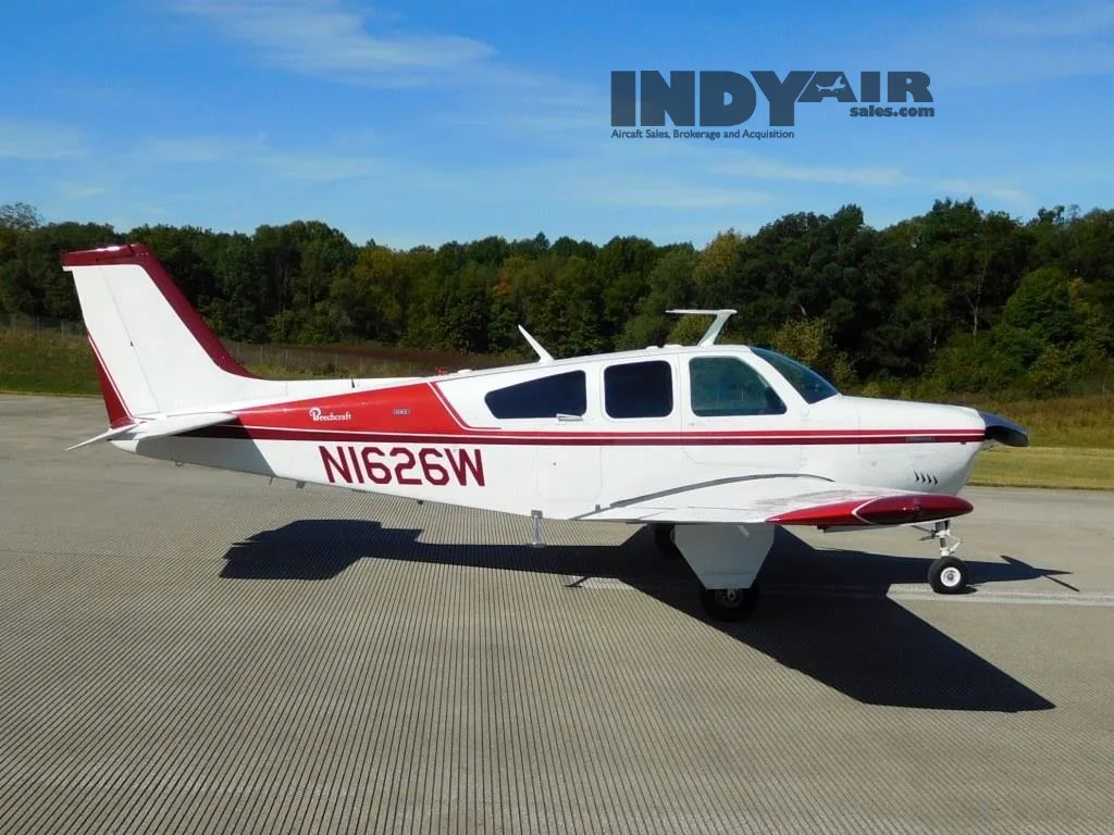 Exterior view of a 1972 Beech G33 Bonanza - N1626W Aircraft.