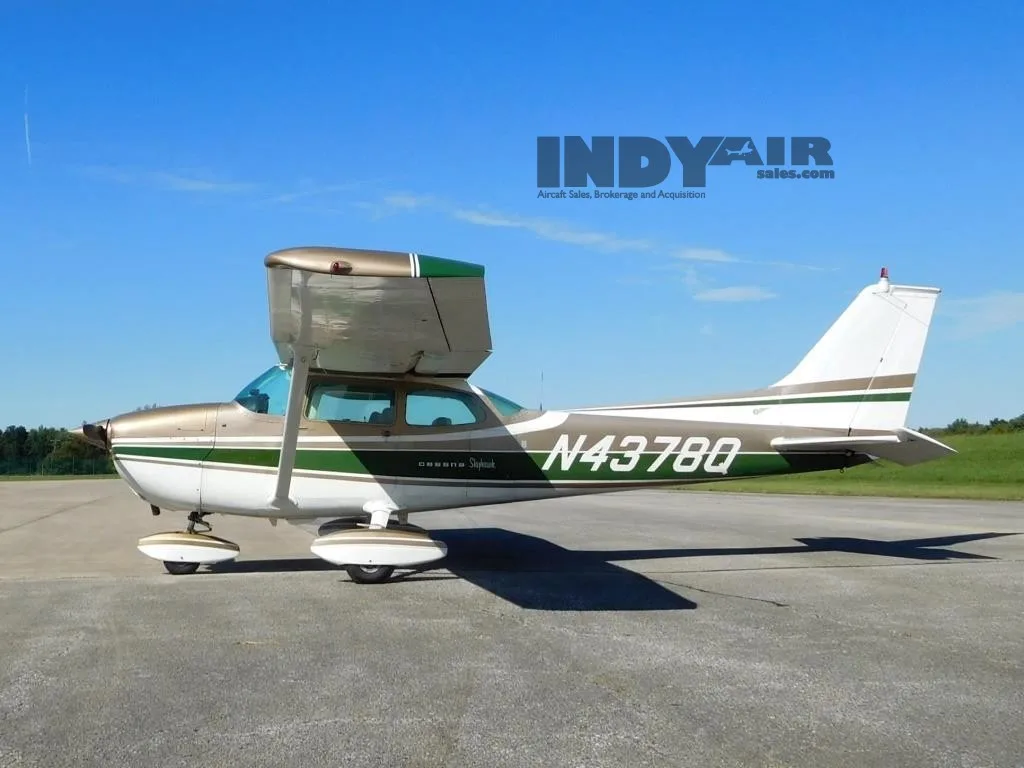 Exterior view of a 1972 Cessna 172 - N4378Q Aircraft.